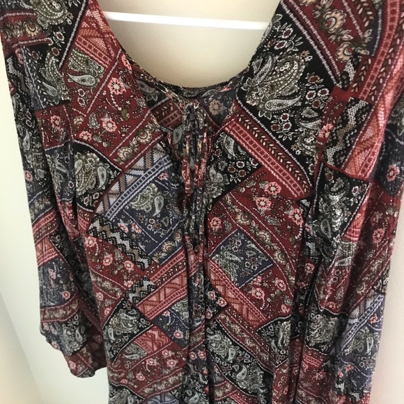 Patterned Bell Sleeve Printed Dress - Picture 2 of 3